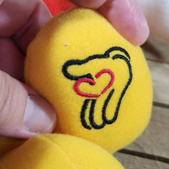 Show Your Character Share Your Heart Mickey Mouse Stuffed Plush 9" EUC - Picture 8 of 8